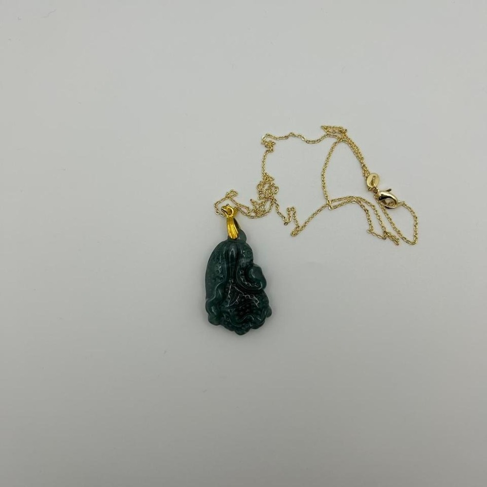Burma‎ Jade Goodluck Cabbage Carved Pendant w/ 24K Gold Plated Chain - Picture 3 of 6